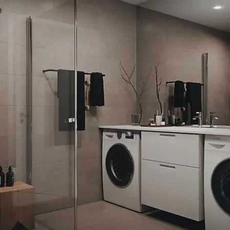 Demims Greater Oslo - Modern, & Stylish *