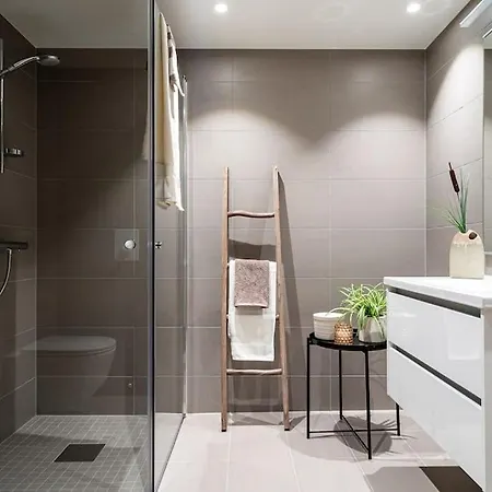 Demims Greater Oslo - Modern, & Stylish
