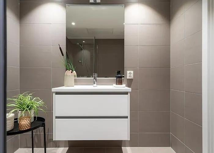 Demims Greater Oslo - Modern, & Stylish